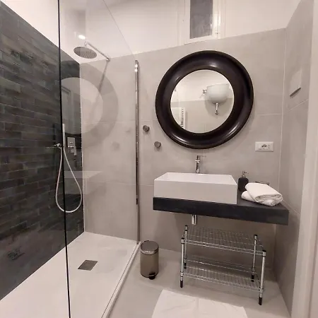 Pantheon Luxury ローマ